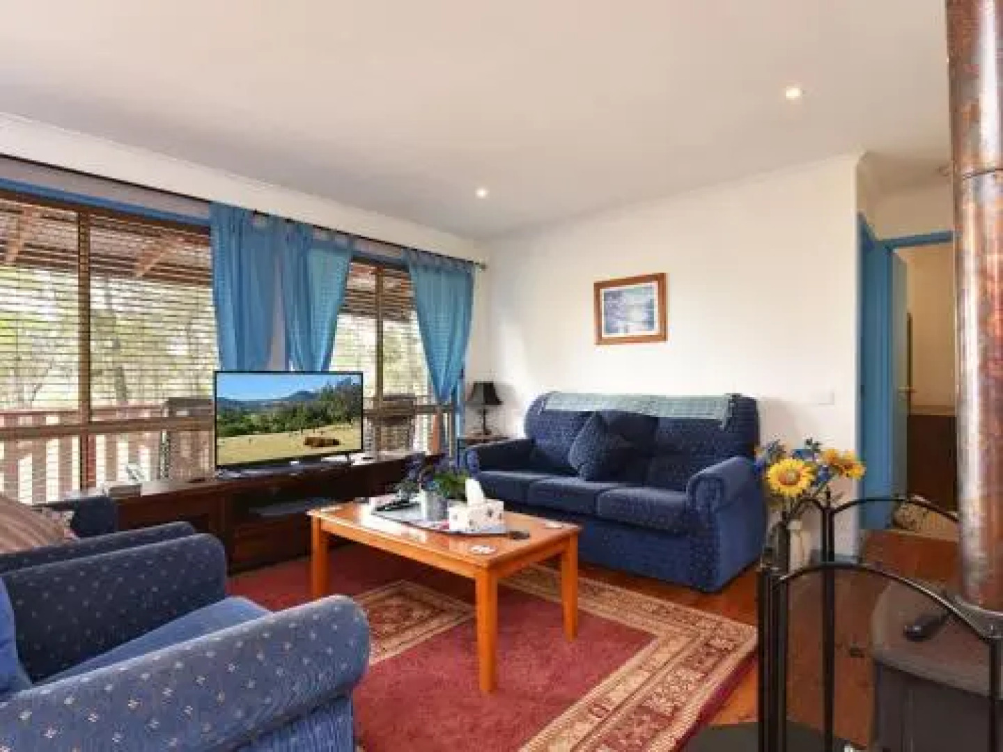 Wallaby Cottage - cute Accom in bushland setting