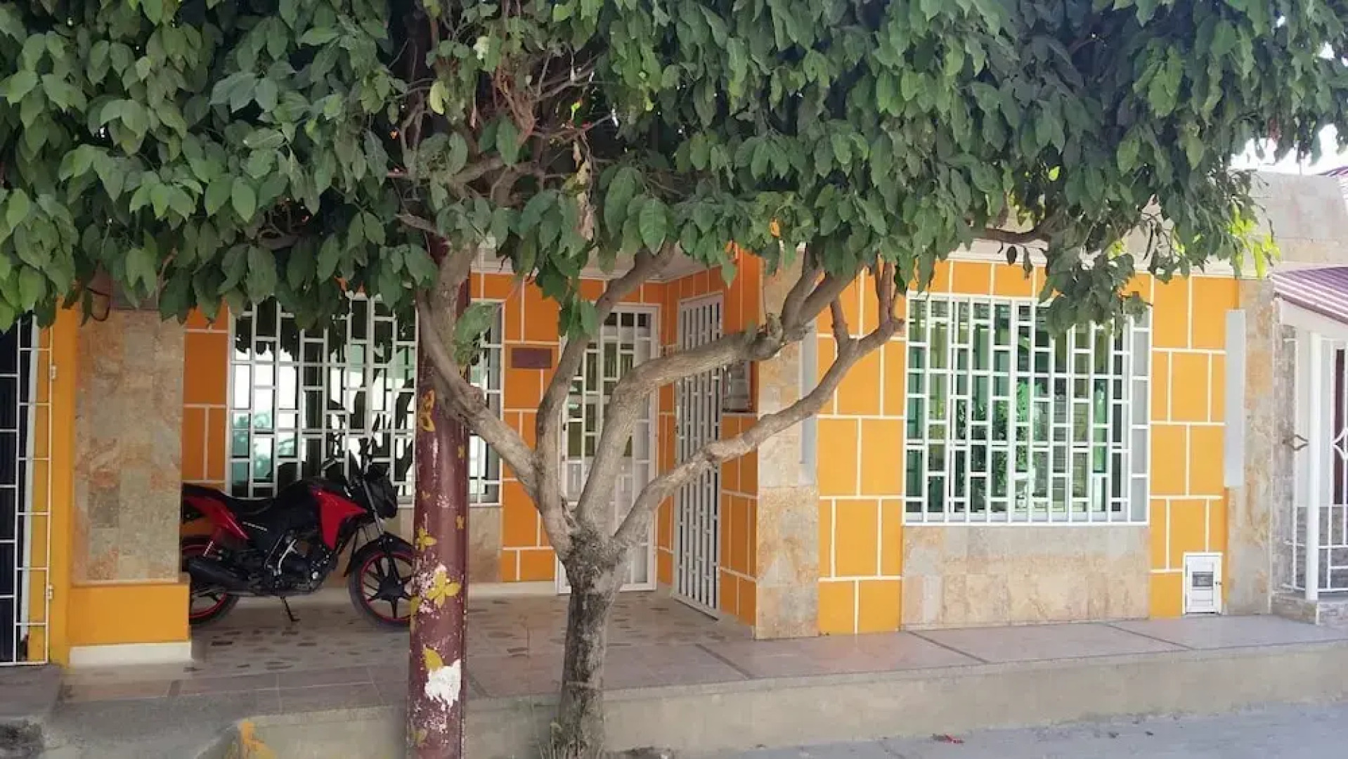 Hostal Casa Morelli En Macondo