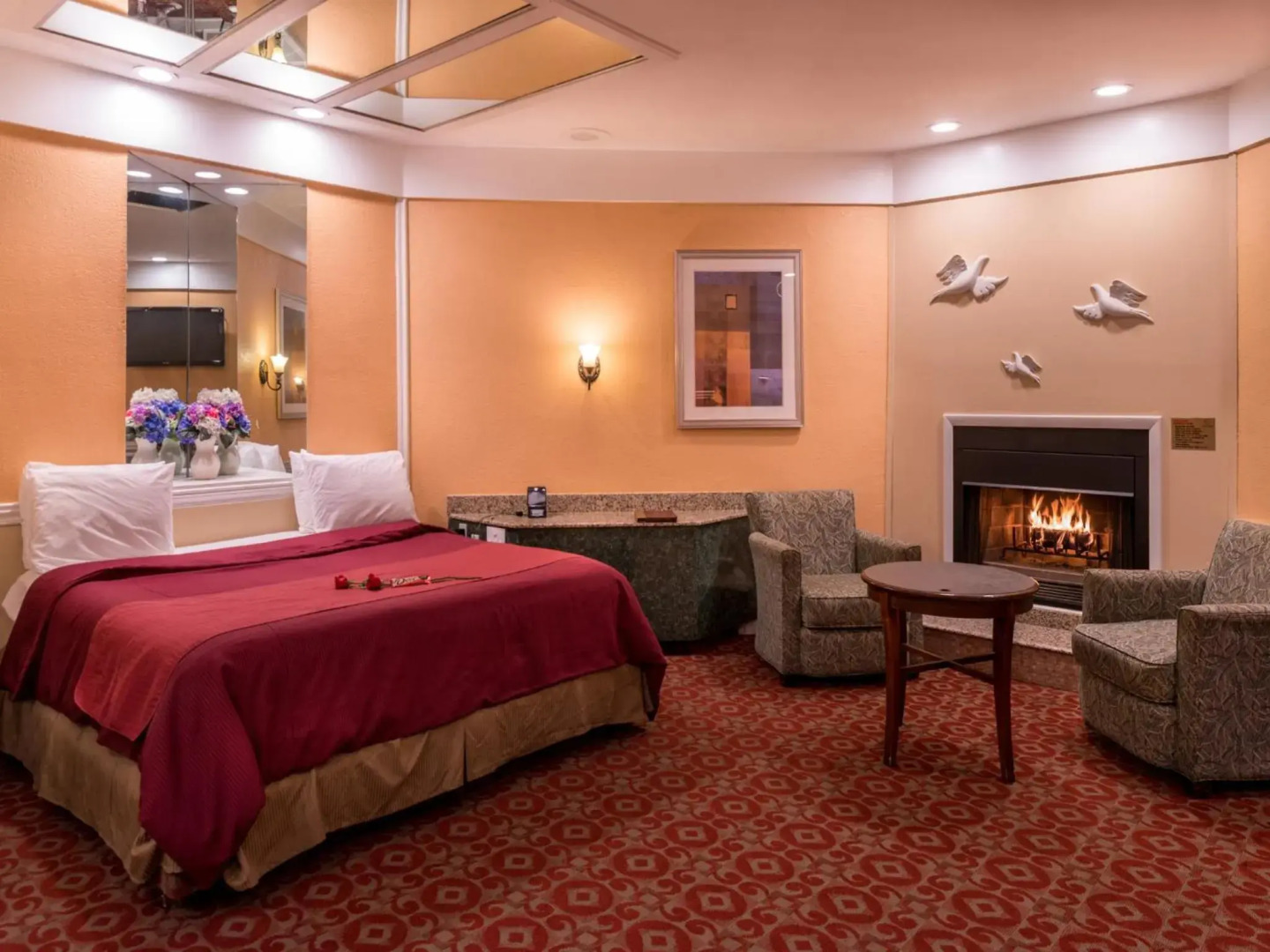 Inn of the Dove Romantic Suites with Jetted Tub & Fireplace