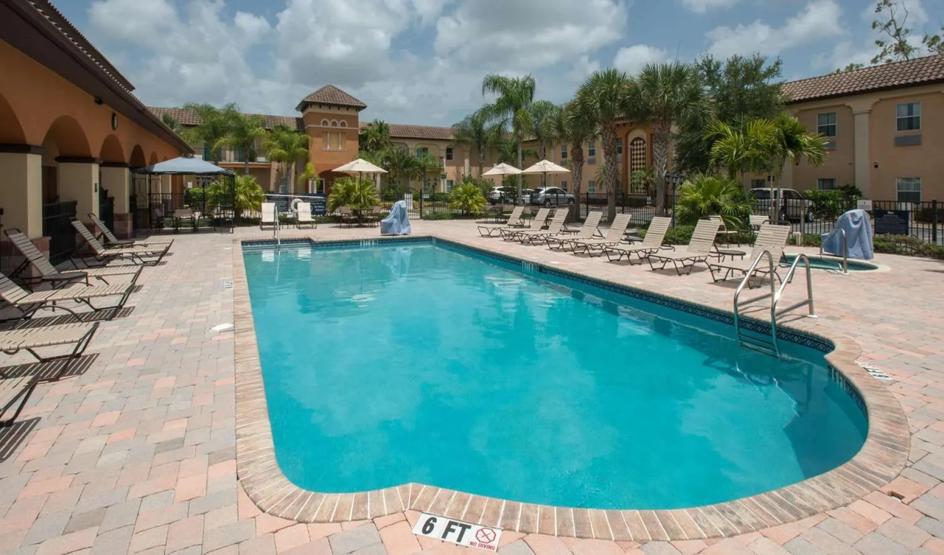 Homewood Suites by Hilton Sarasota