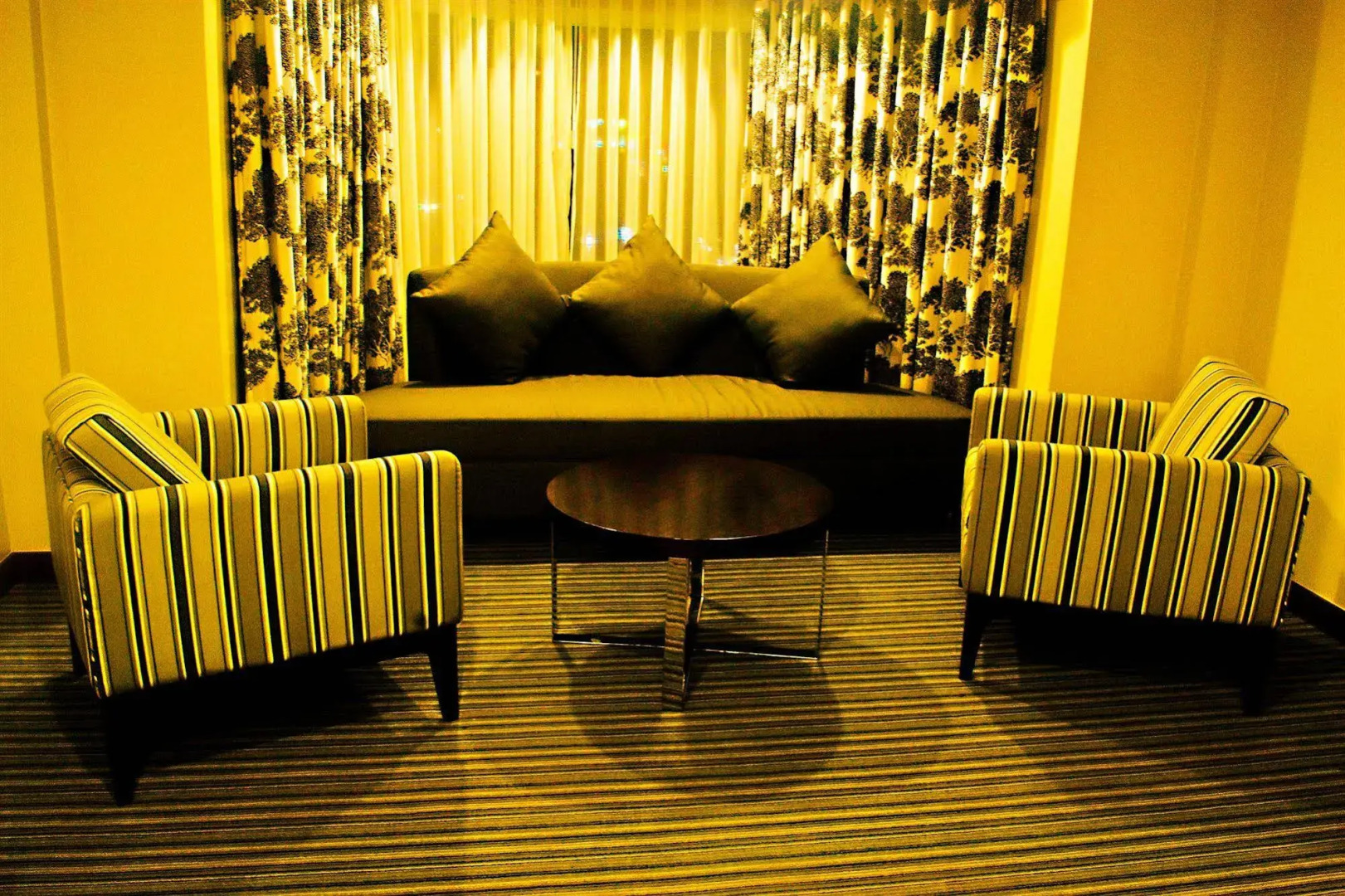 El Cielito Hotel - Sta. Rosa