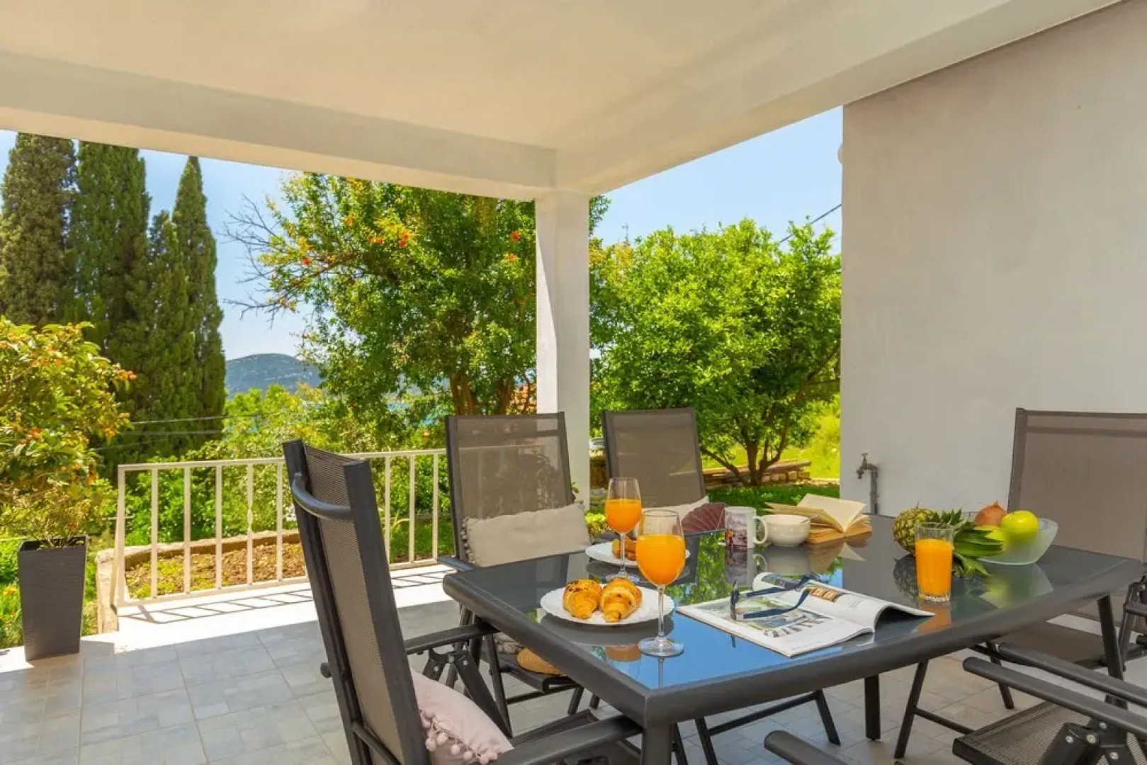 Summer Chill Apartment 3