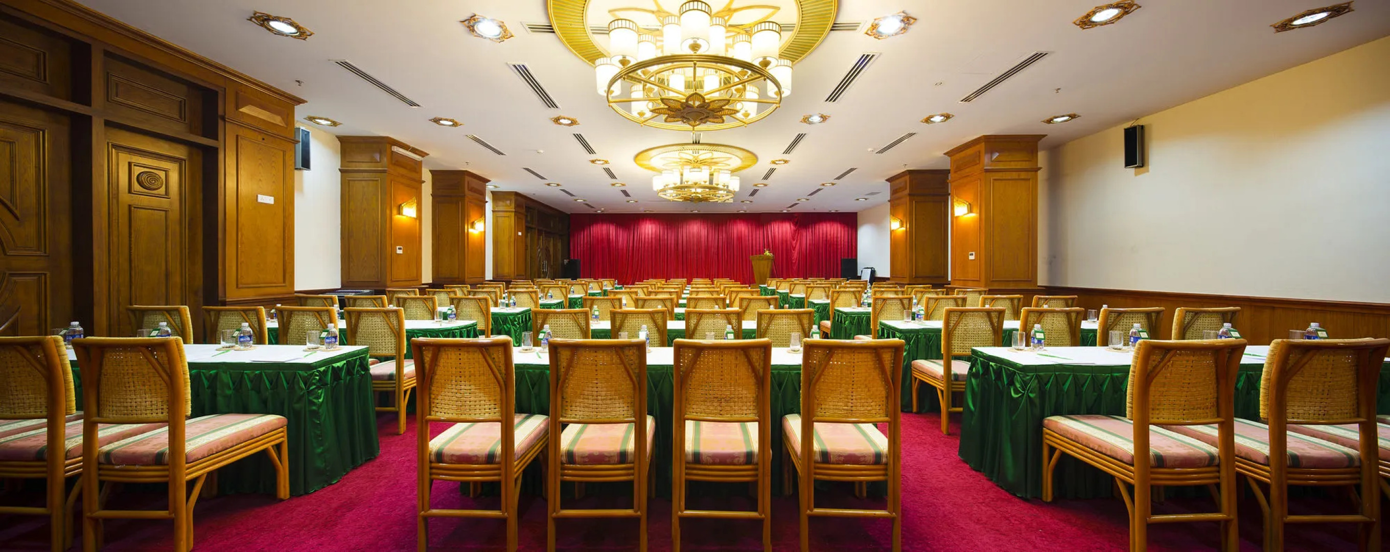 Green World Nha Trang Apartment