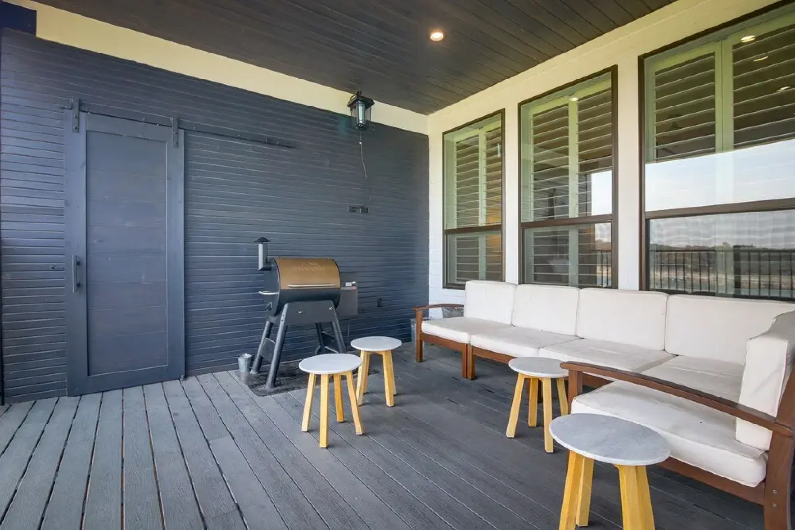 Lago Vista Condo w/ Game Room, Deck & Water Views!