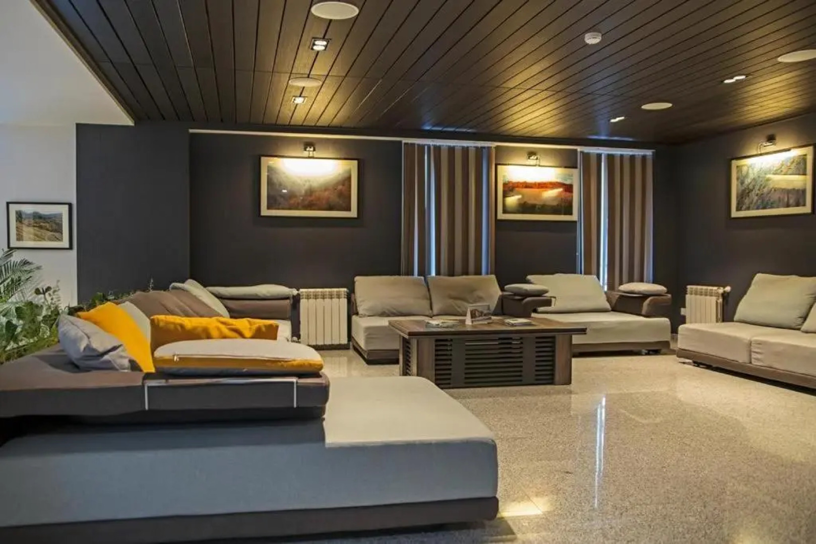 Orbi Palace, room 538