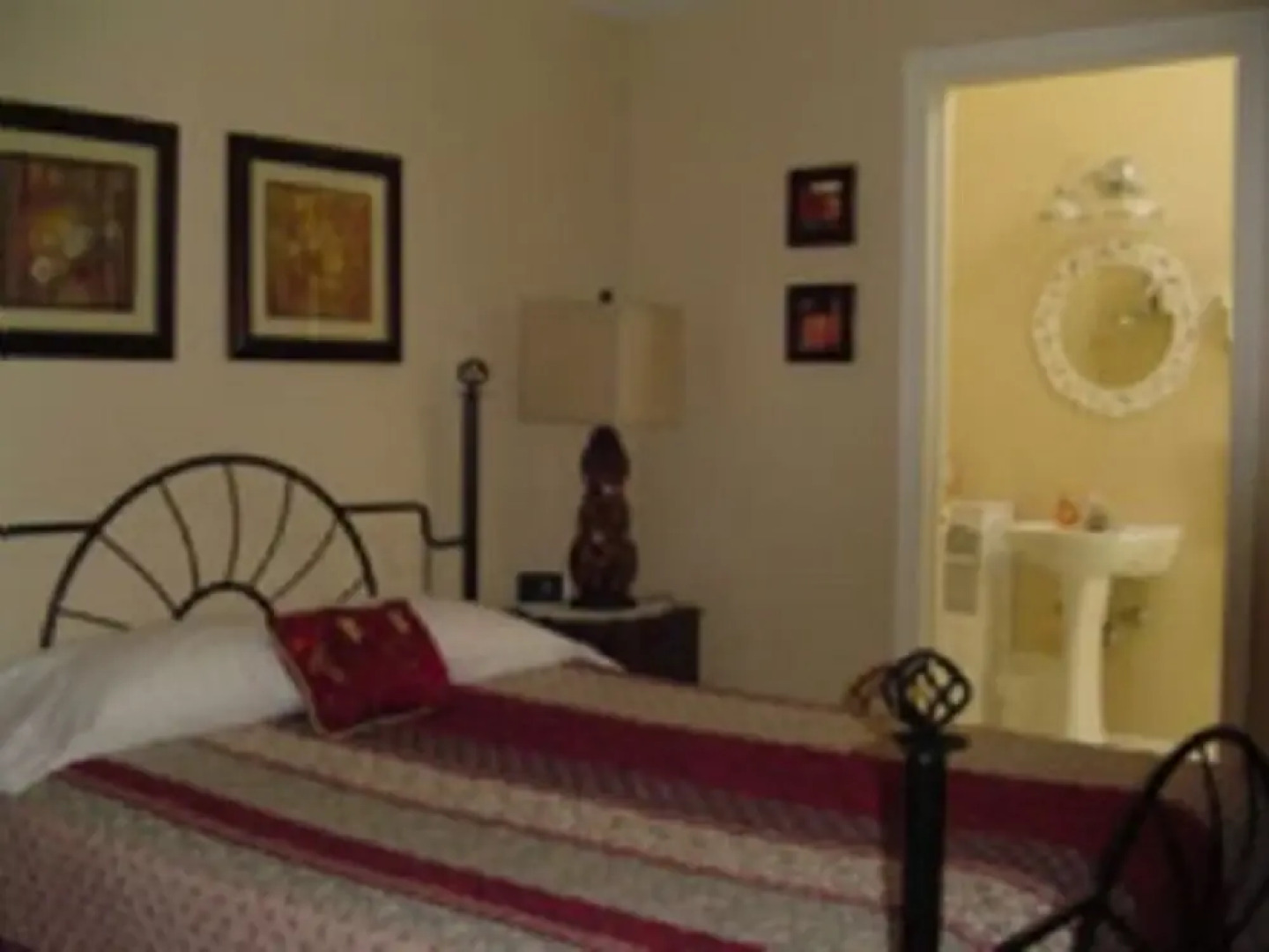 Cranberry Manor Bed and Breakfast