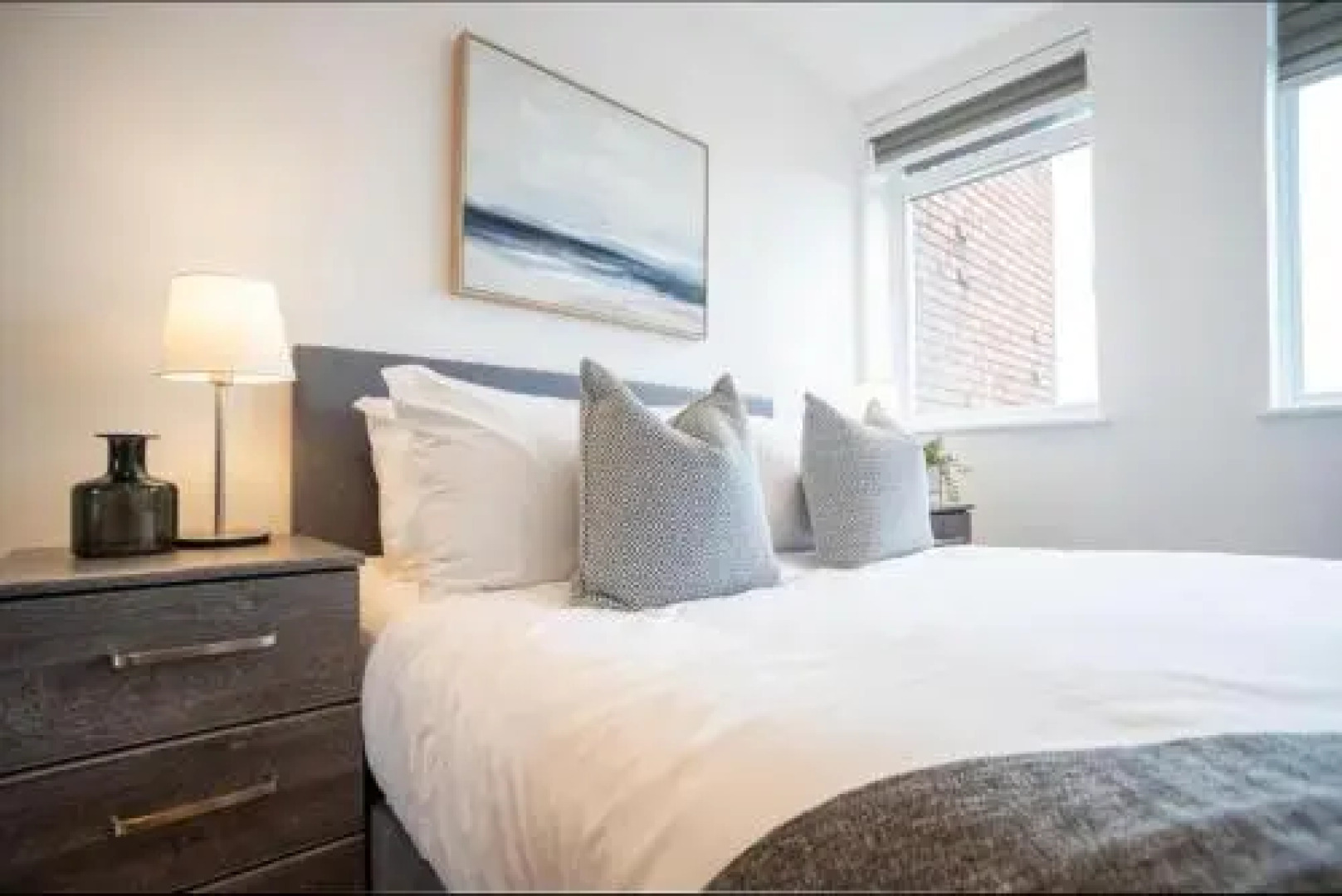 Apartment Town Centre - 2 bed, 2 bath