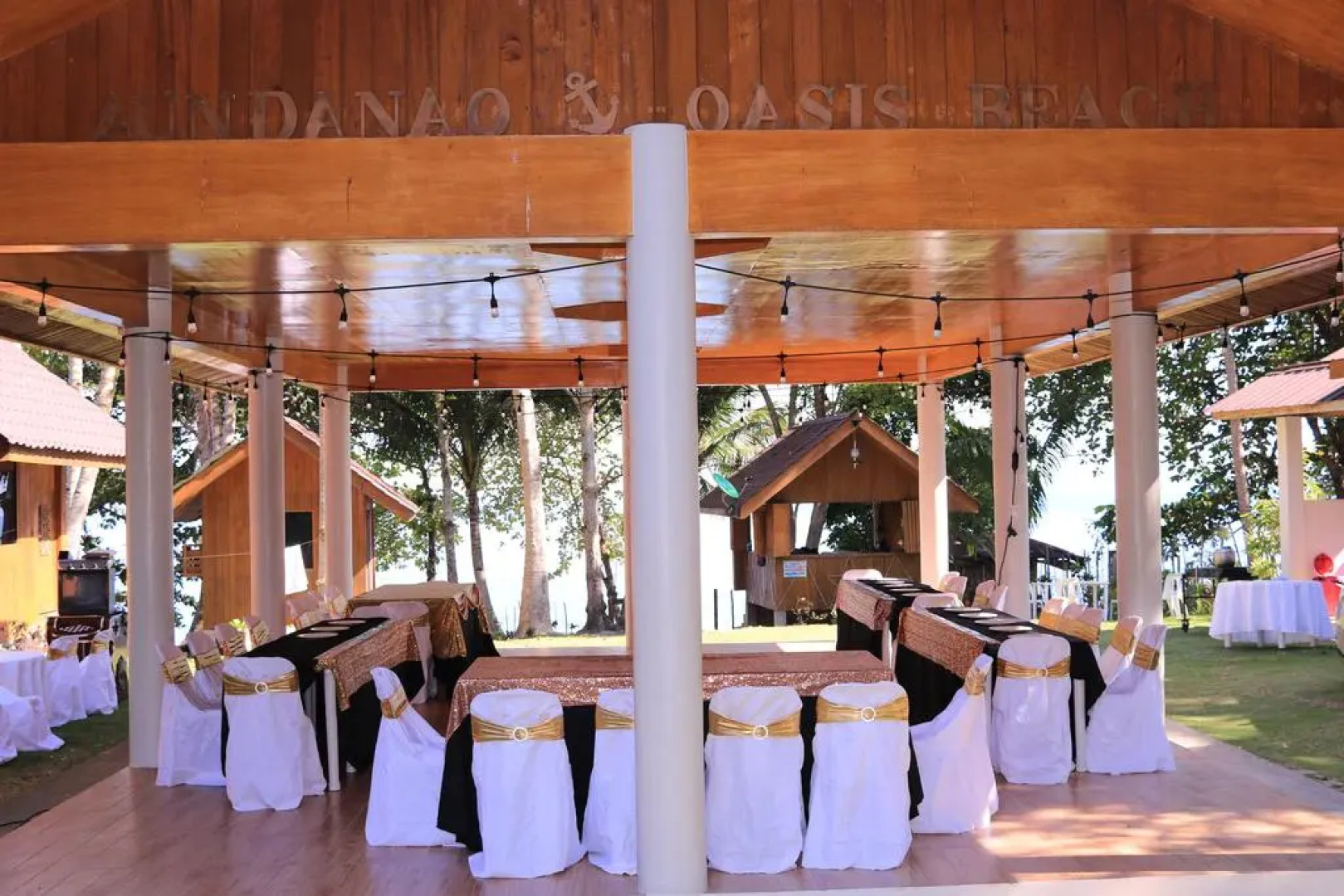 Aundanao Oasis Beach