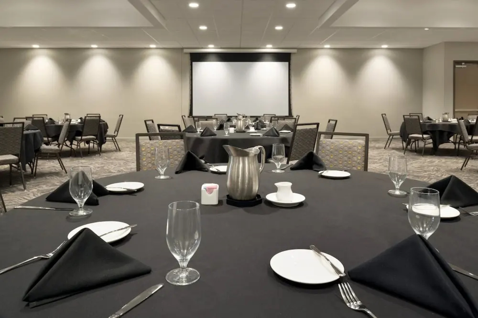 Crowne Plaza Bloomington-normal