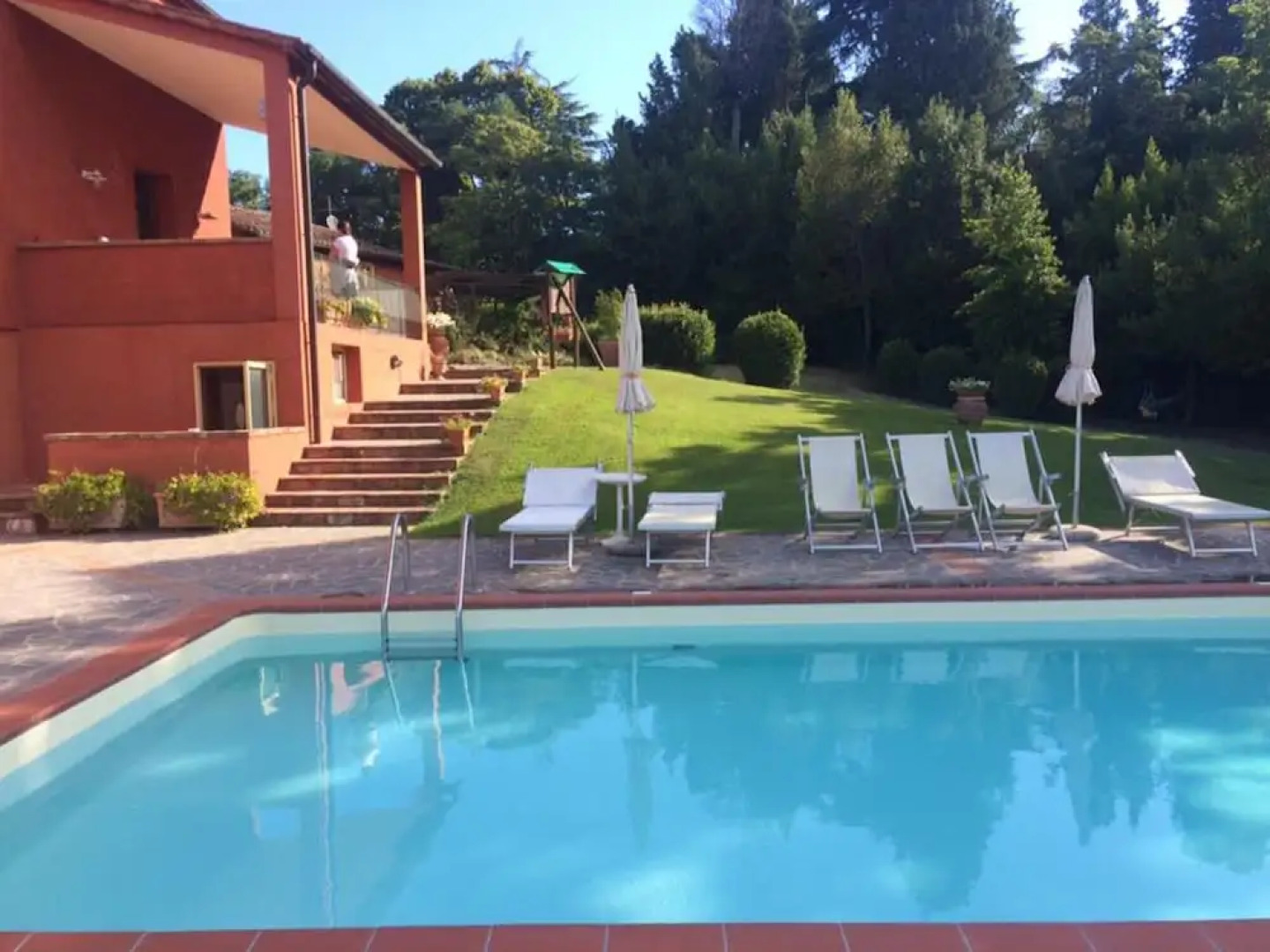 Sun-kissed Apartment in Castelfiorentino With Swimming Pool