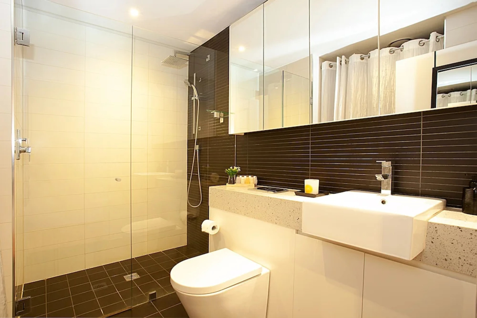 Urban Rest - Riley St