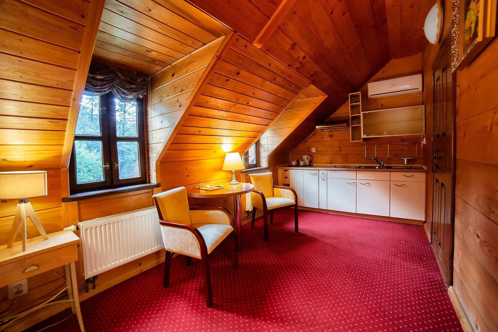 Hotel Dworek Wapionka