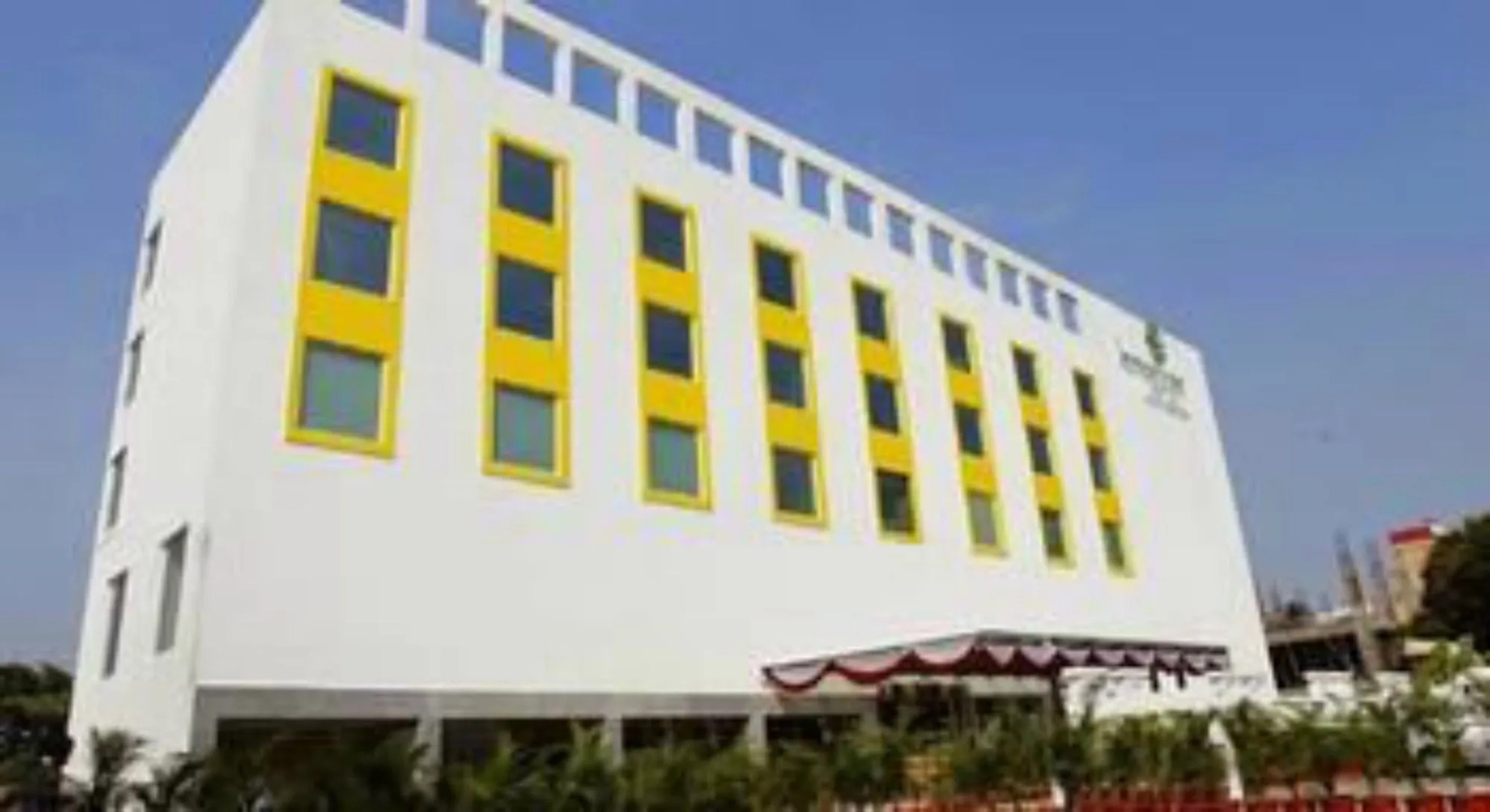 Lemon Tree Hotel Shimona