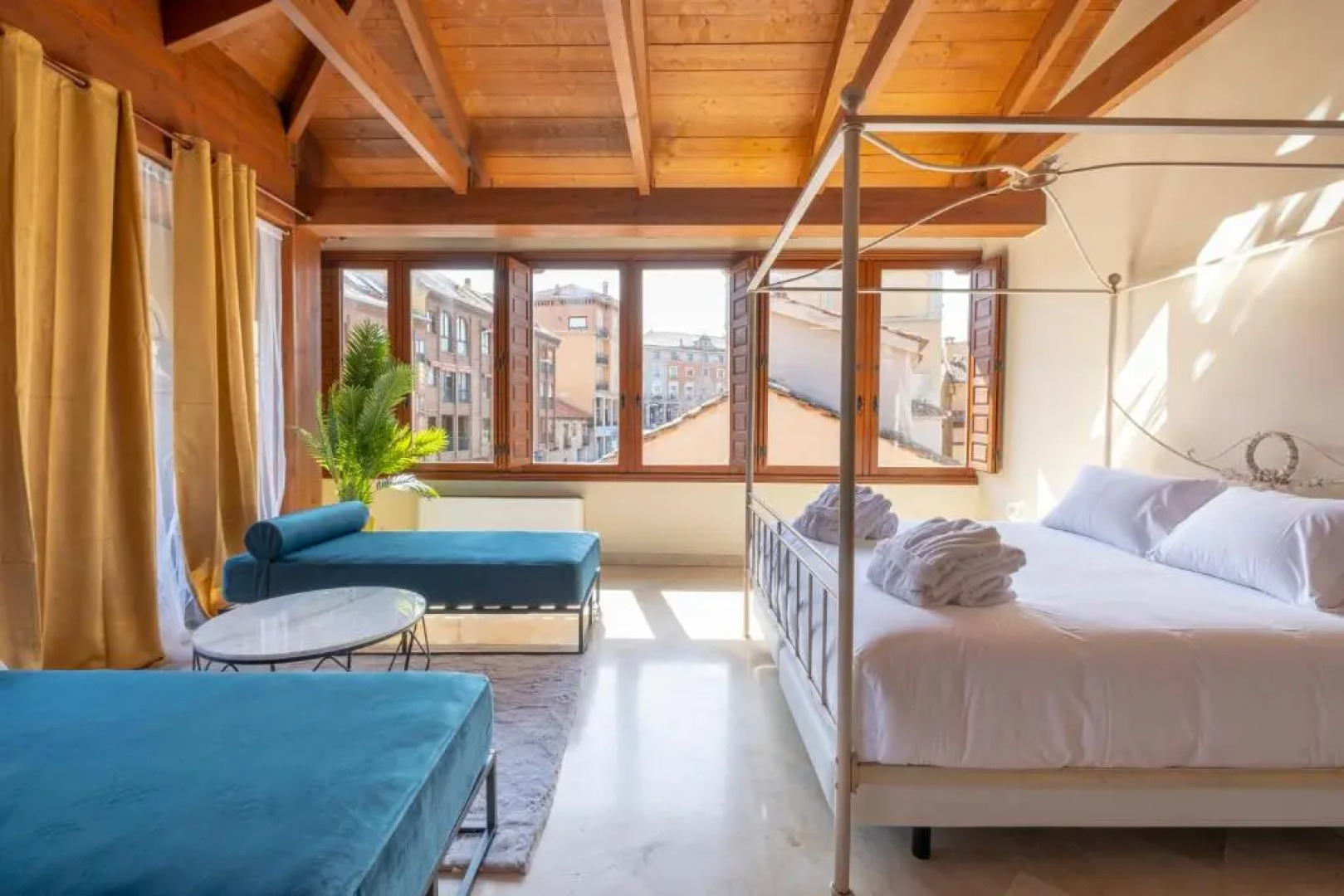 Hotel Cetina Palacio Ayala Berganza.