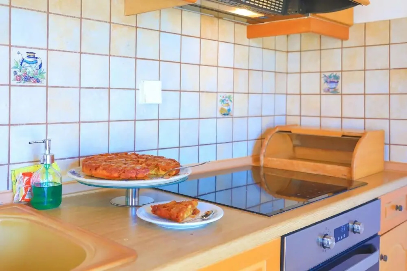 Alexandra Bay Front in