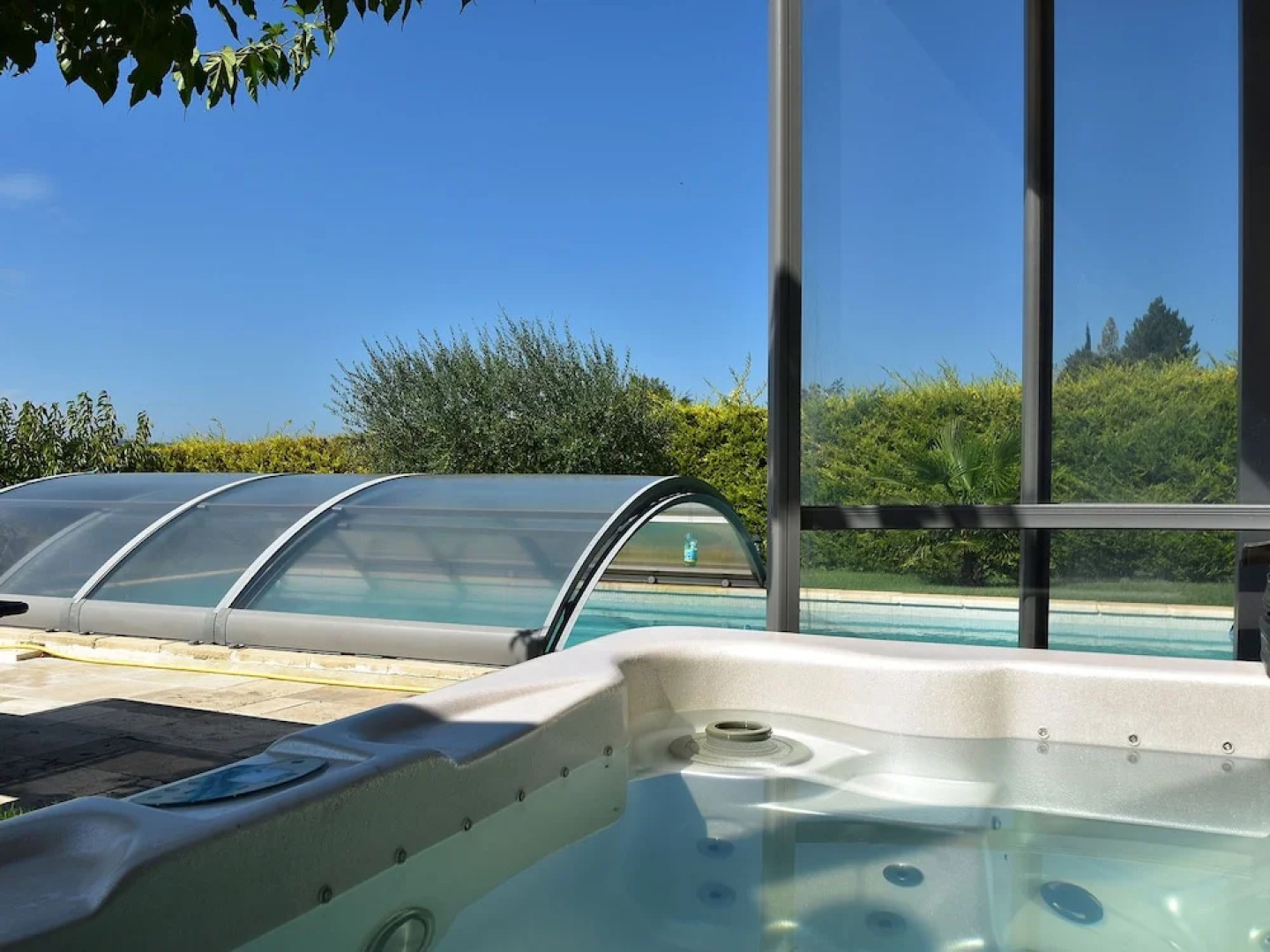 Stunning Villa Near Regusse With Private Swimming Pool