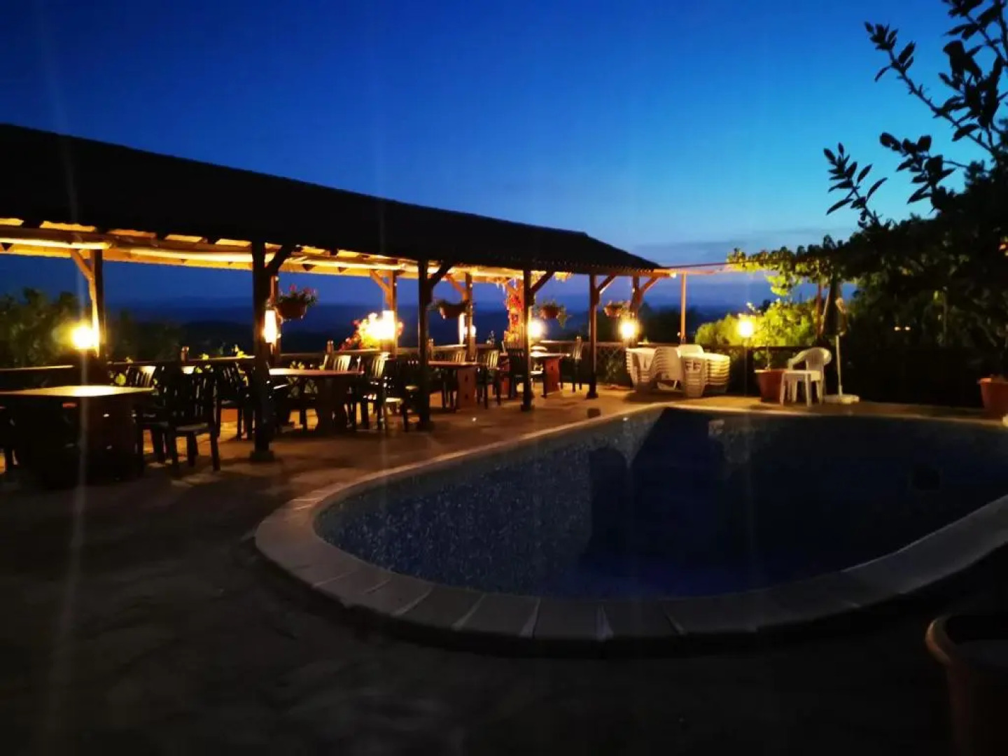 Family Hotel Arbanashka Sreshta