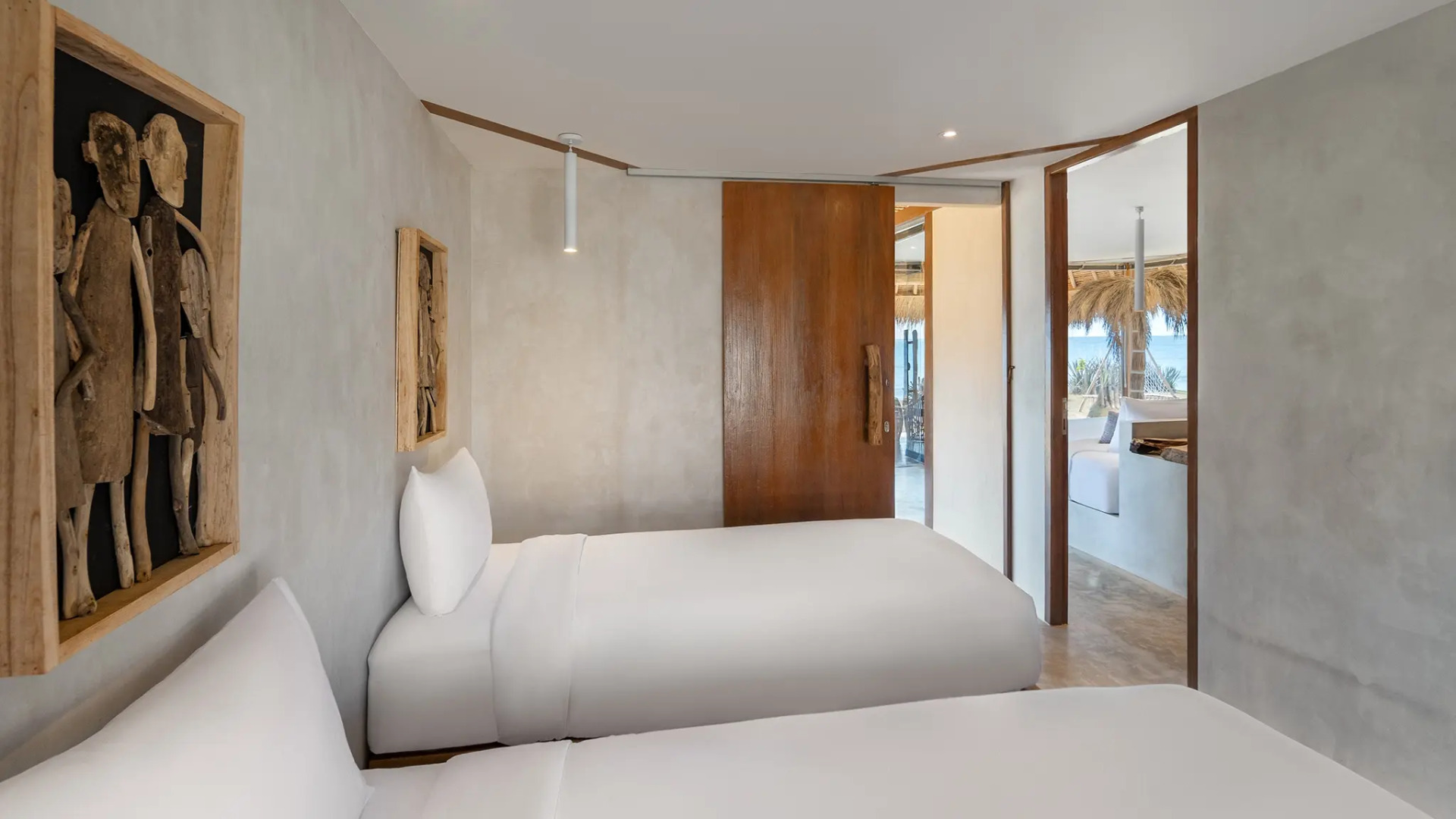 Bleu MATHIS Gili Asahan