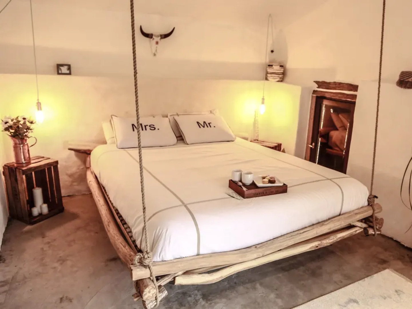 Coco Barn Wood Lodge