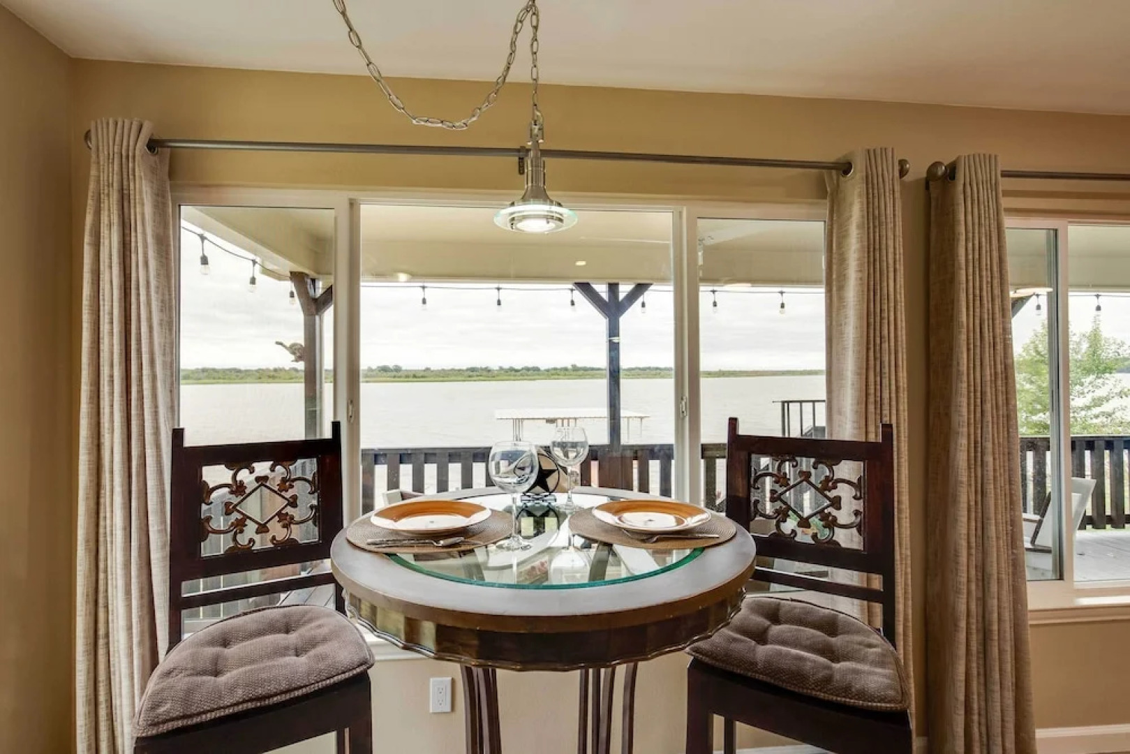 Lake Granbury Fishing Escape w/ Dock & Kayaks!