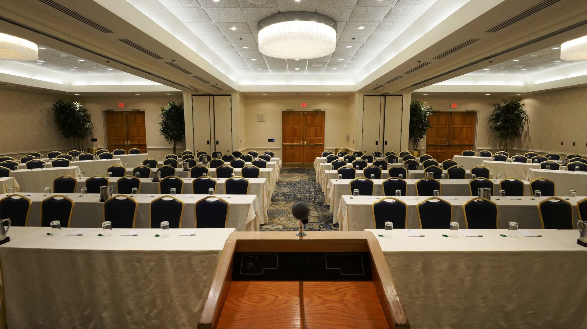 Marigot Beach Suites