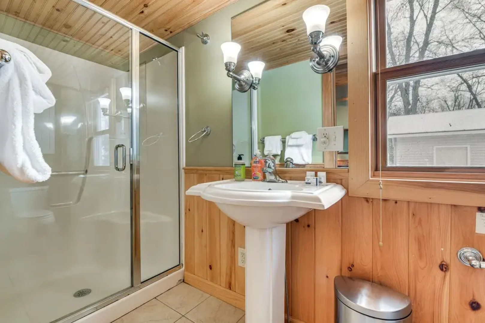 Waterfront North Hero Home w/ Screened Porch