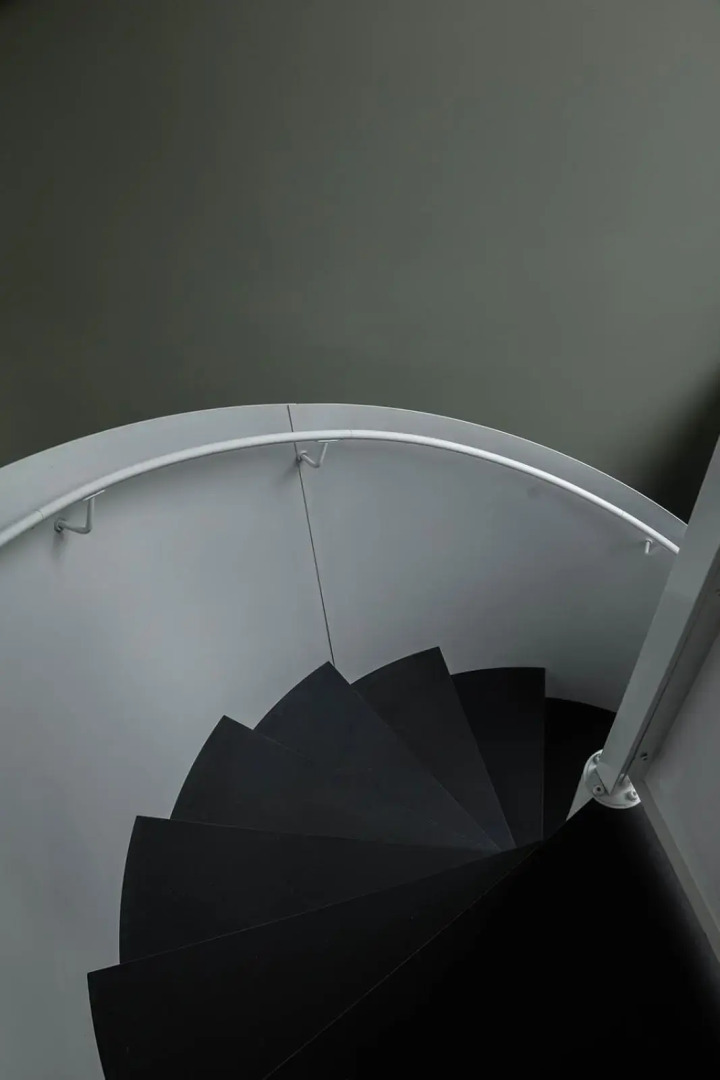 Months and Seasons - Momentary Escapes - Beach House