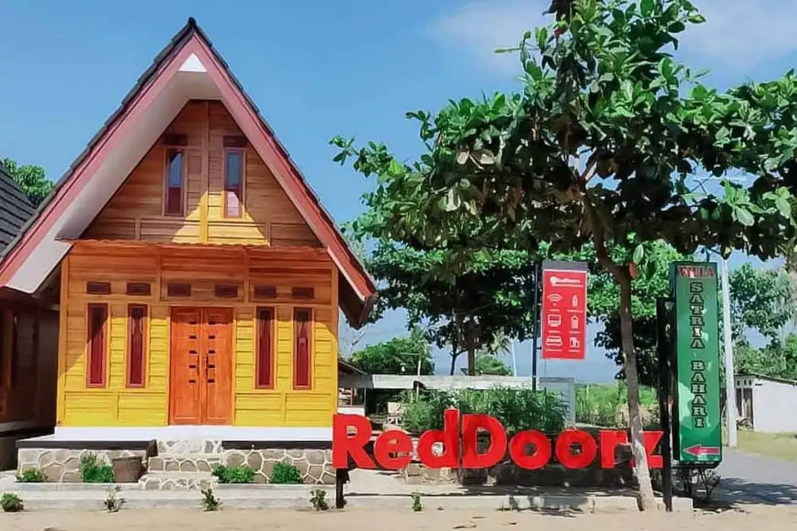 RedDoorz @ Geopark Ciletuh Sukabumi