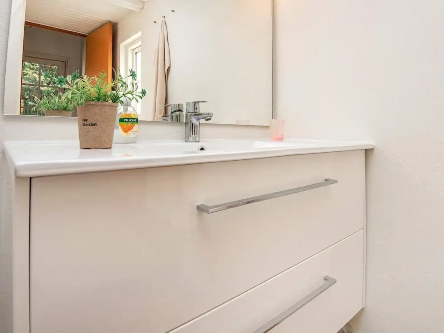 6 Person Holiday Home in Grenaa