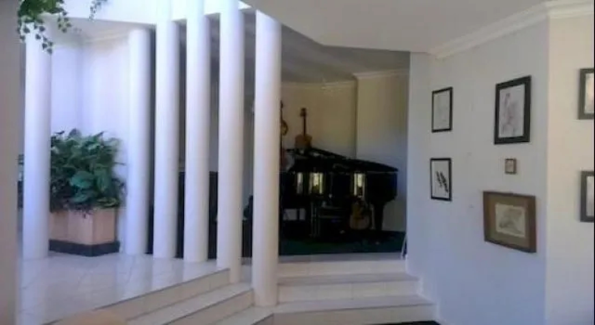 The Vines Avenue Guesthouse