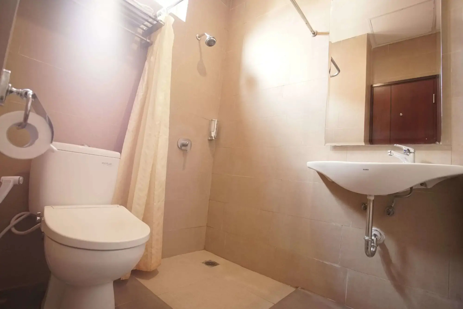 Viva Hotel Kediri, Azana Hotels Collection