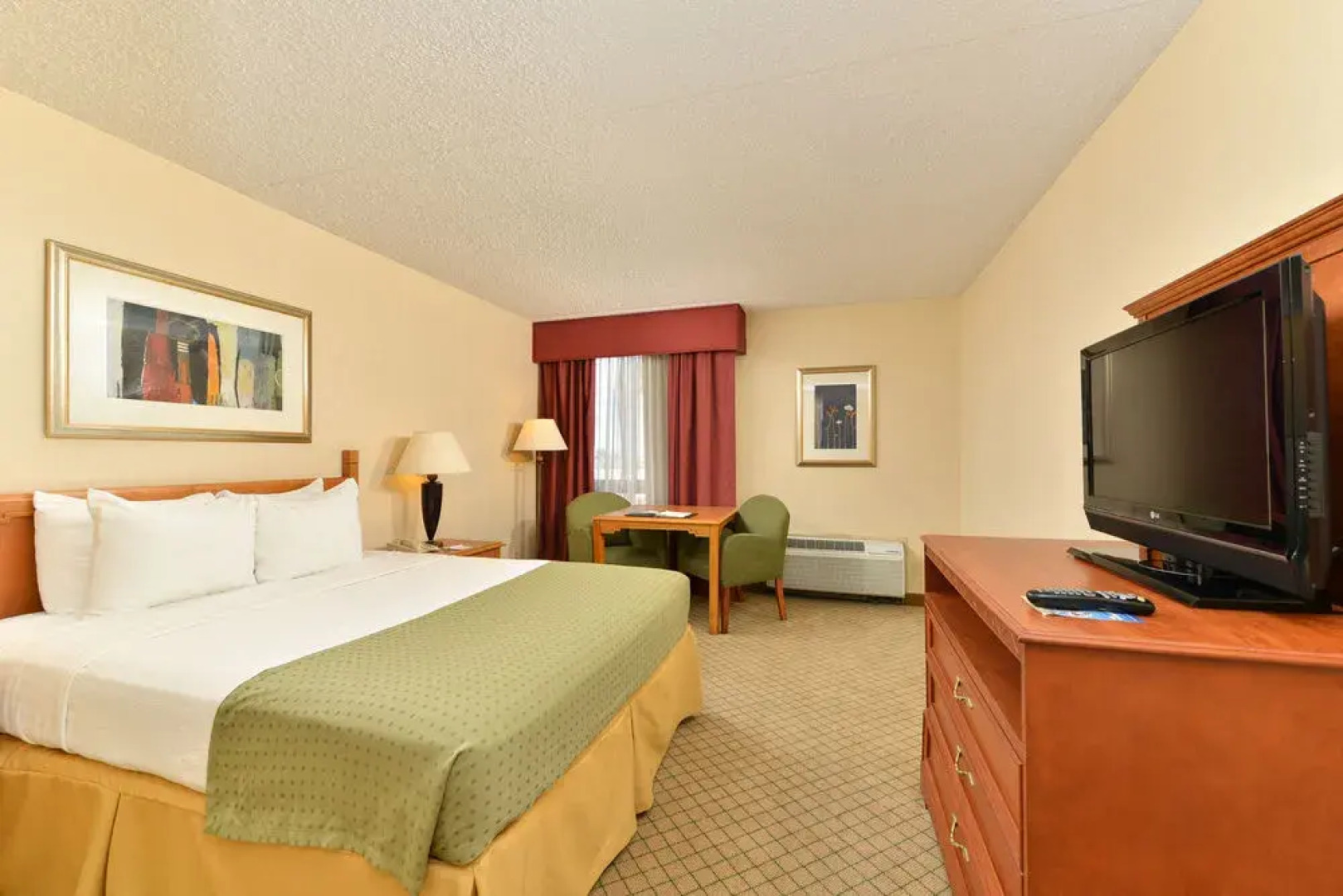 Radisson Hotel Tucson Airport