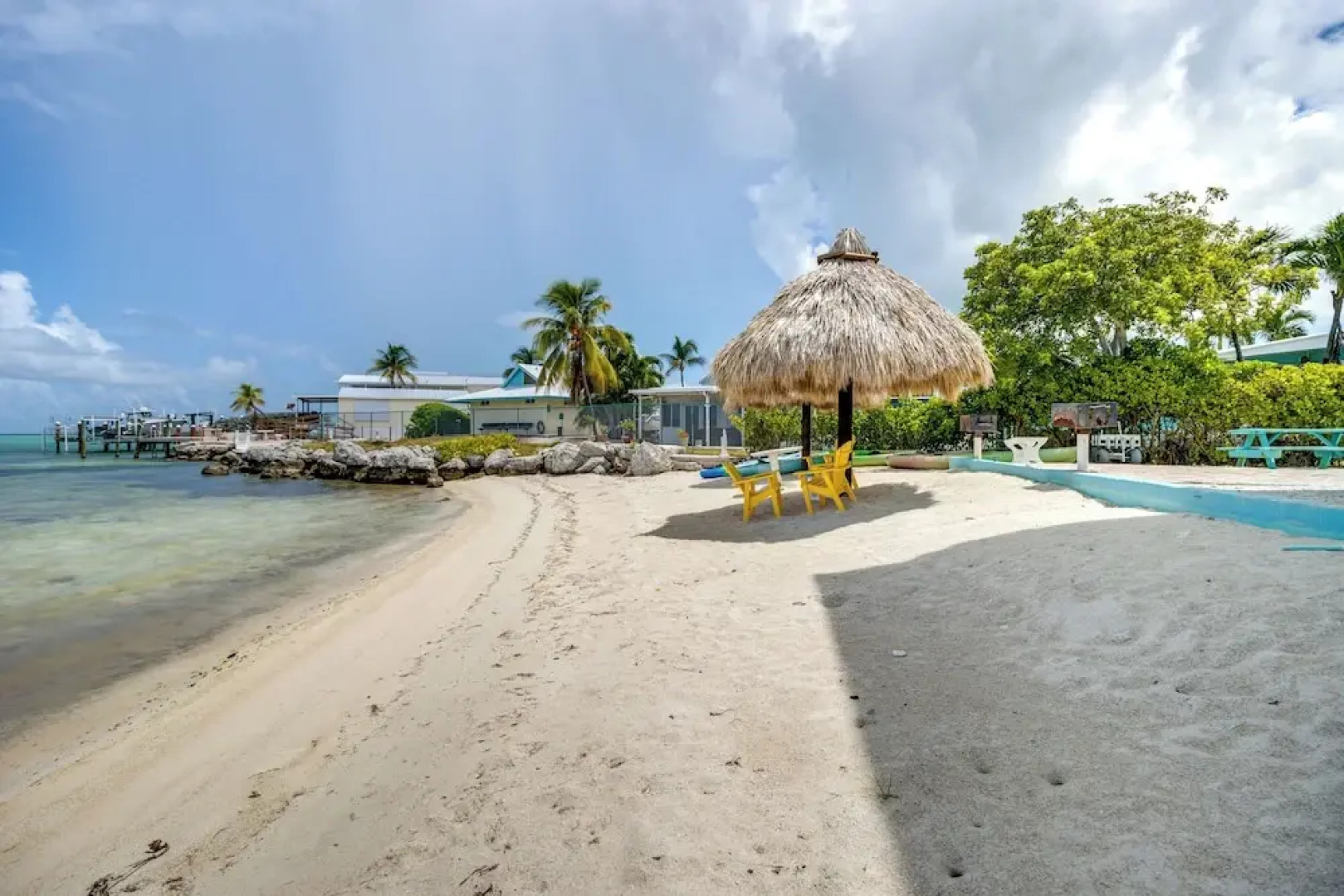 Walk to Beach: Florida Keys Gem w/ Ocean Views