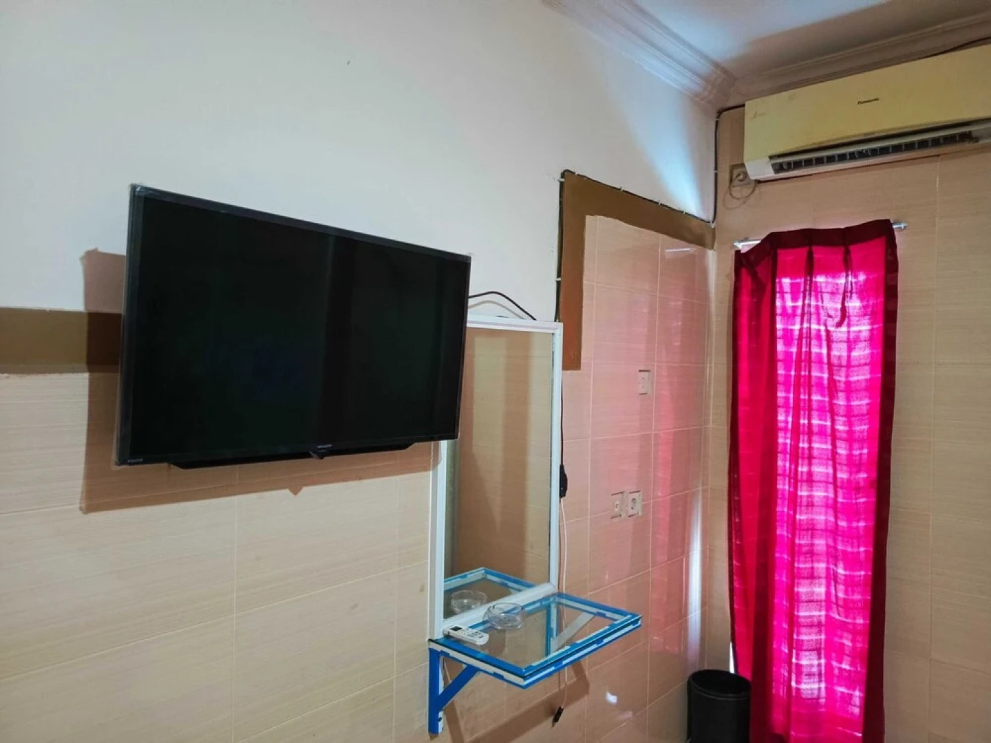 Hotel O Wisma Syariah Lahundape