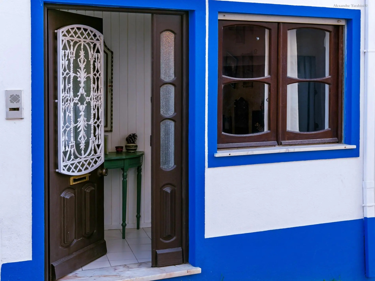 A18 - Chimney Townhouse in Historic Center