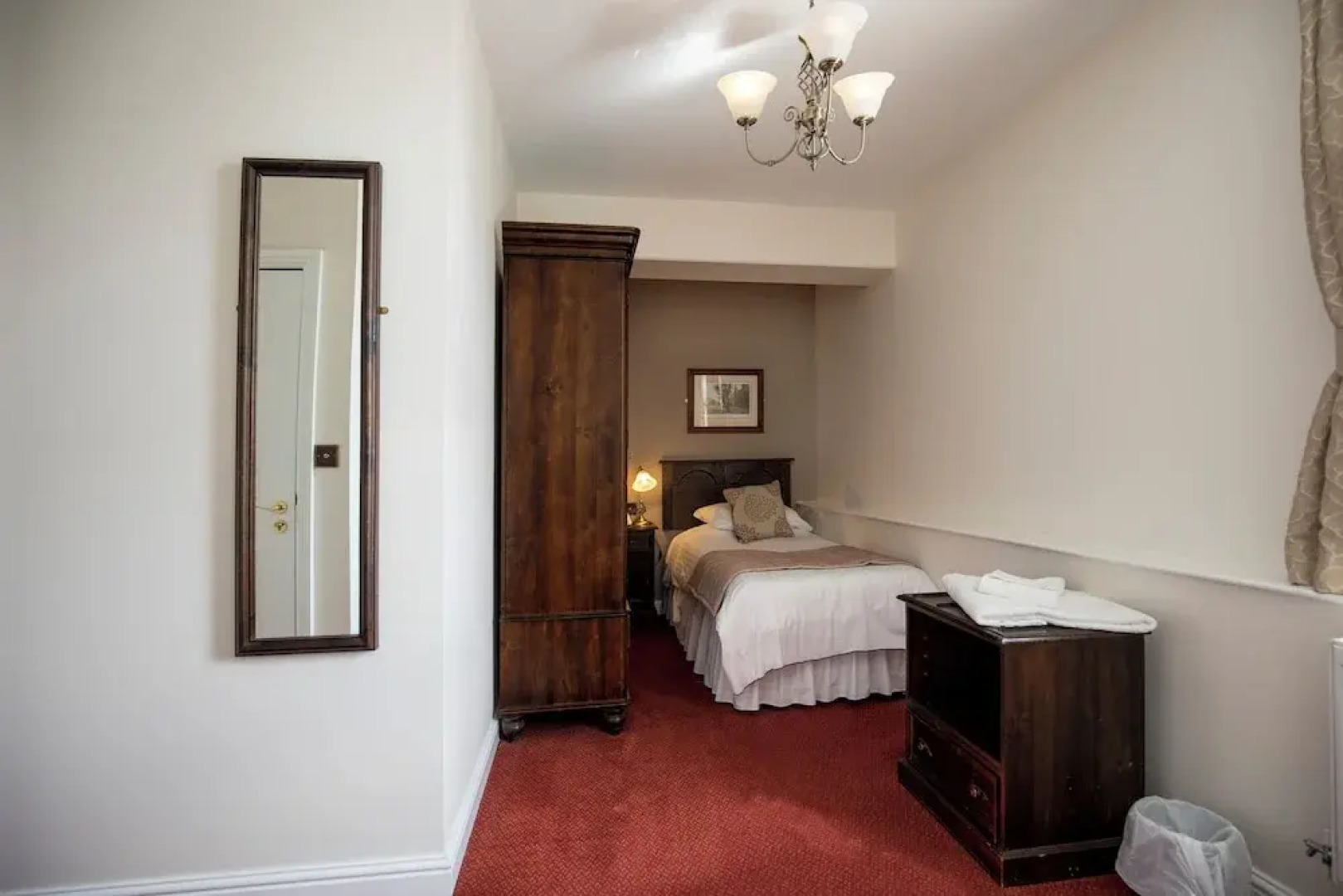 White Lion Royal Hotel