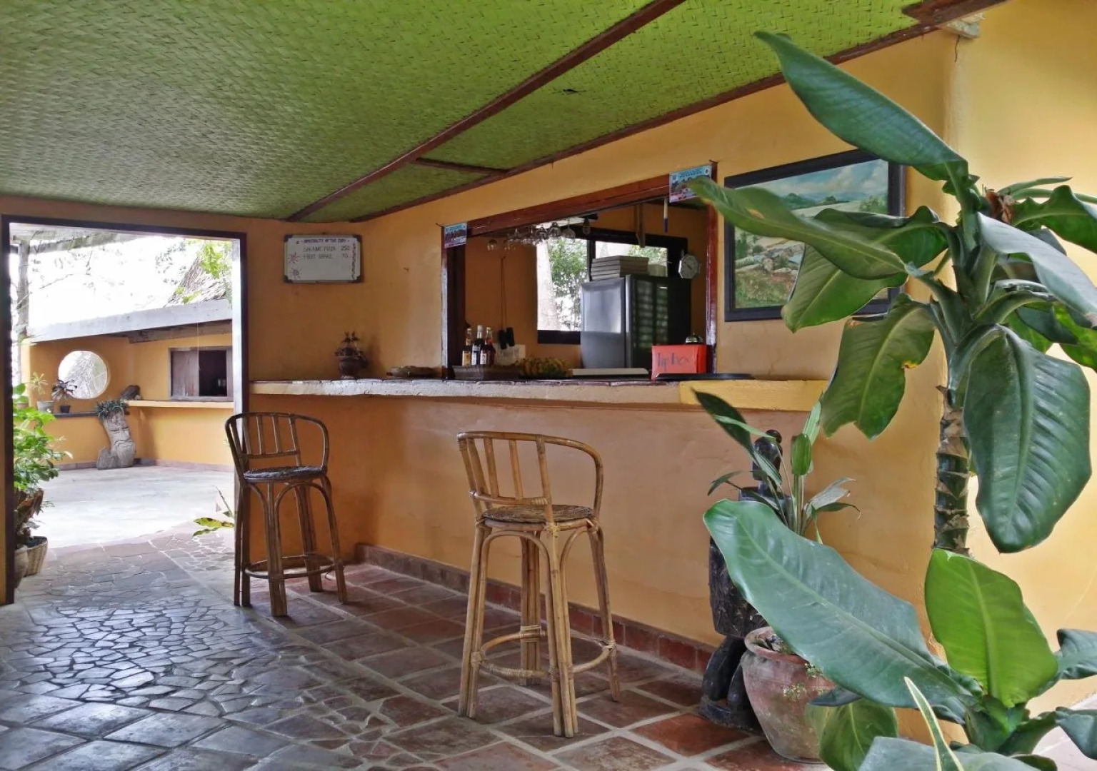 Casa Rosa Inn and Restaurant