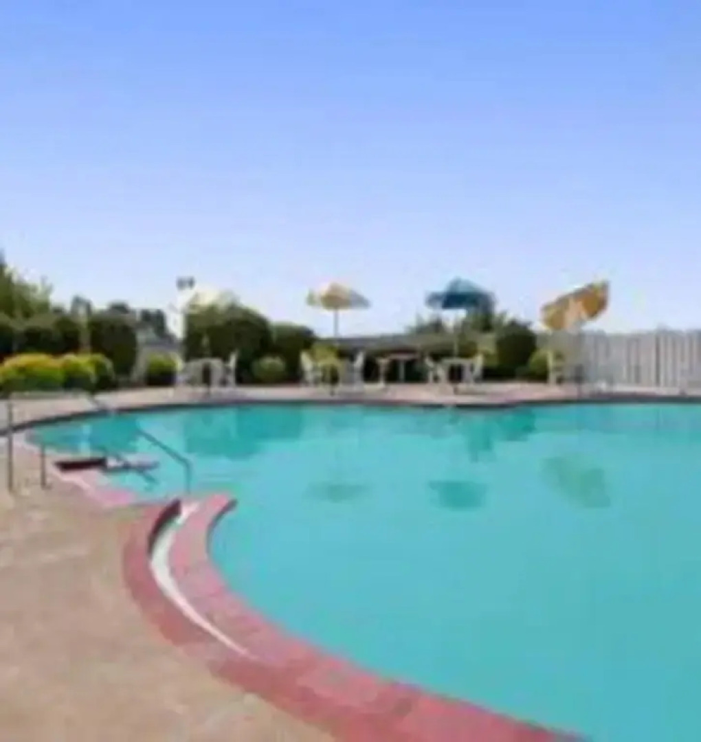 Budget Host Inn Quincy