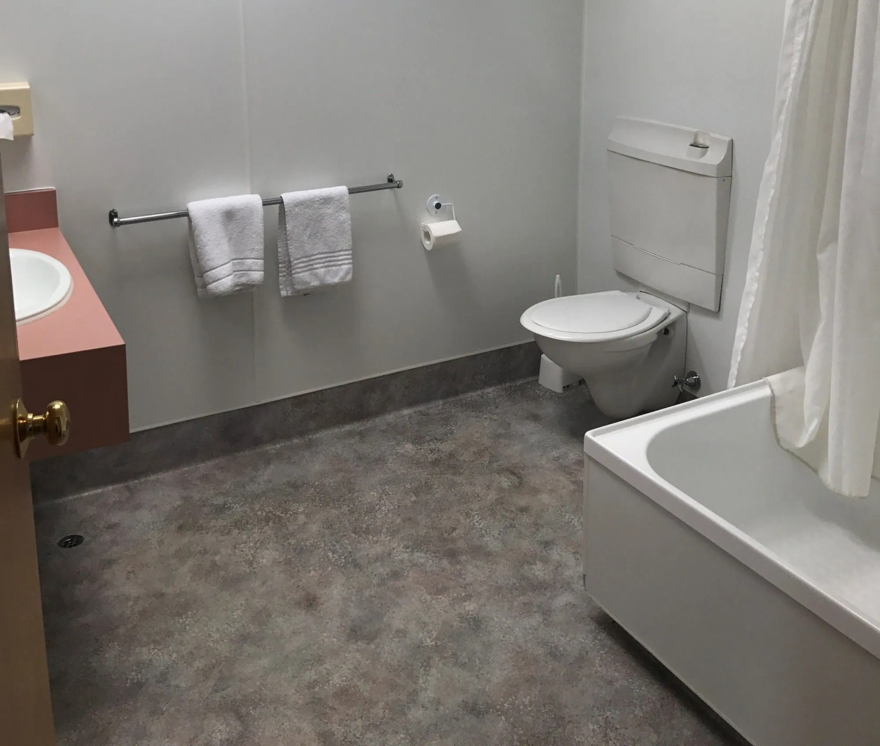 ASURE Explorer Motel & Apartments