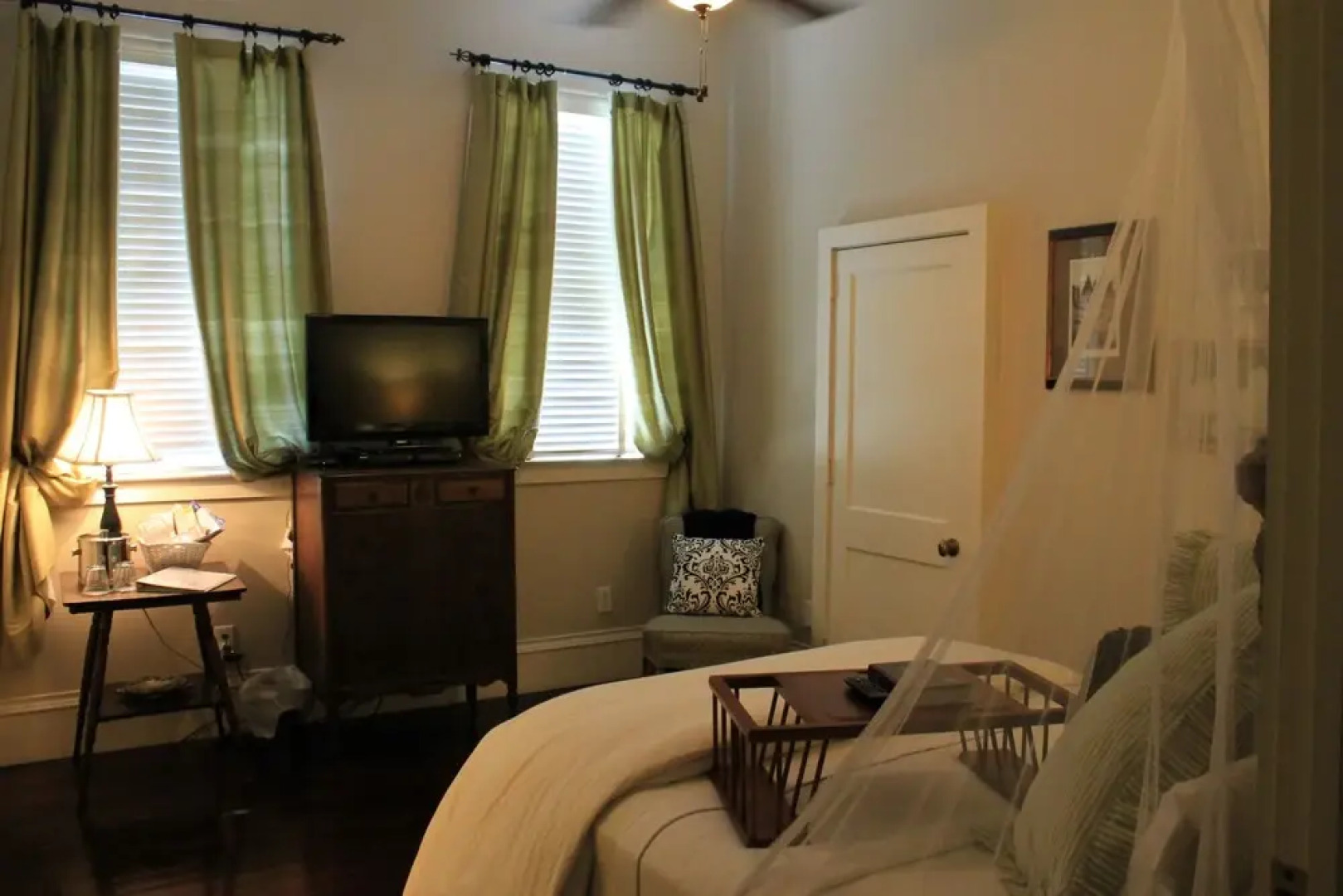 The Grand Magnolia Ballroom & Suites