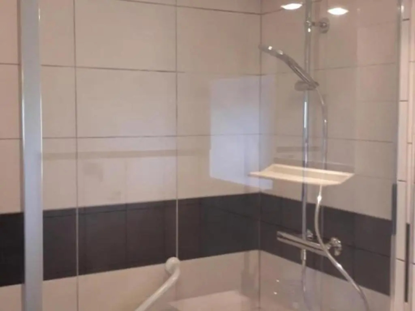 Gîte Bourbon-l'Archambault, 4 pièces, 6 personnes - FR-1-489-87