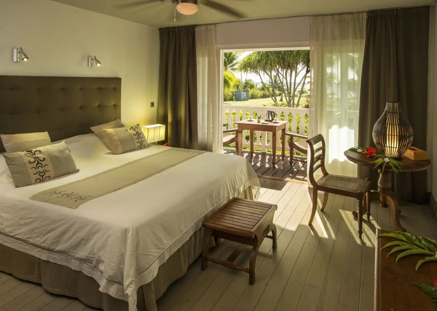 Raiatea Lodge Hotel