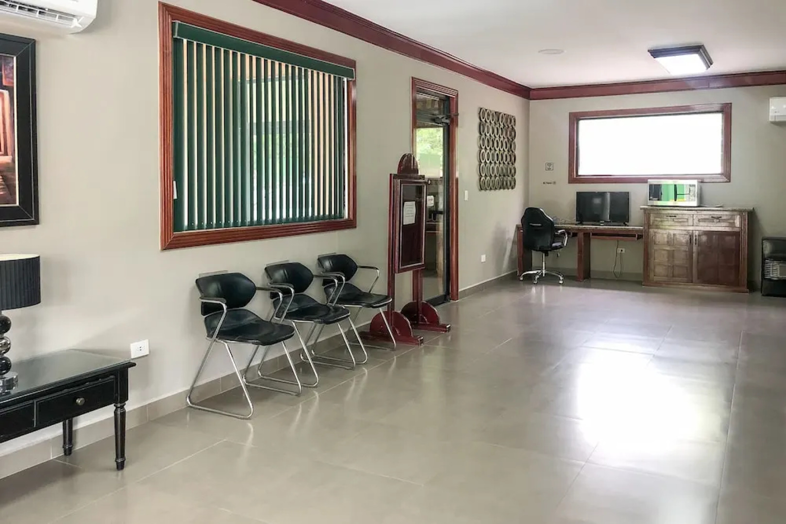 Capital O Palms Hotel