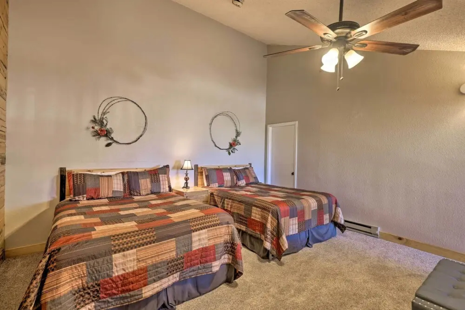 2 Mi to Skiing: Studio w/ Pool Access in Granby!