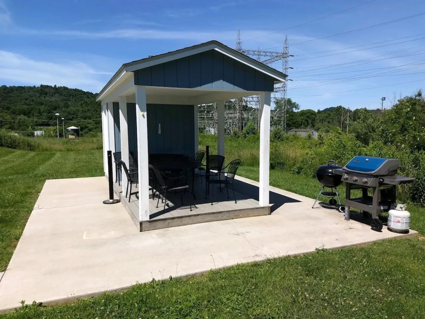 Days Inn and Suites Caldwell