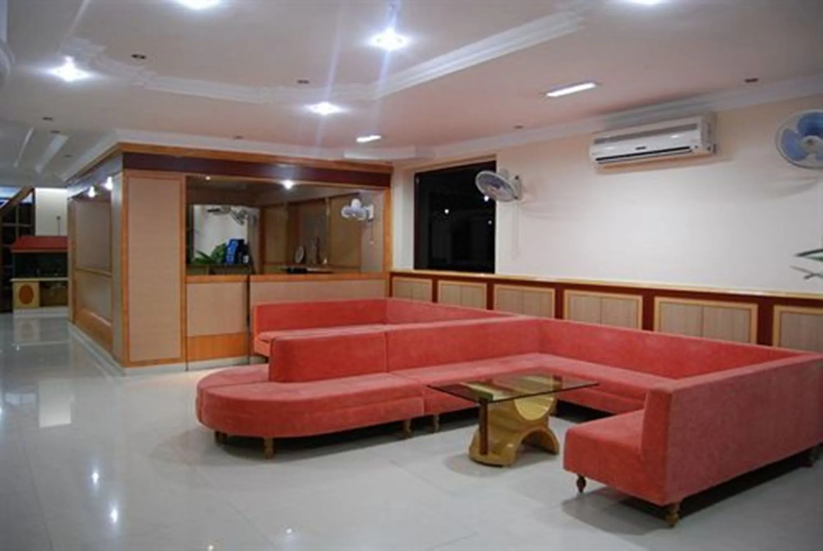 Hotel Delta International