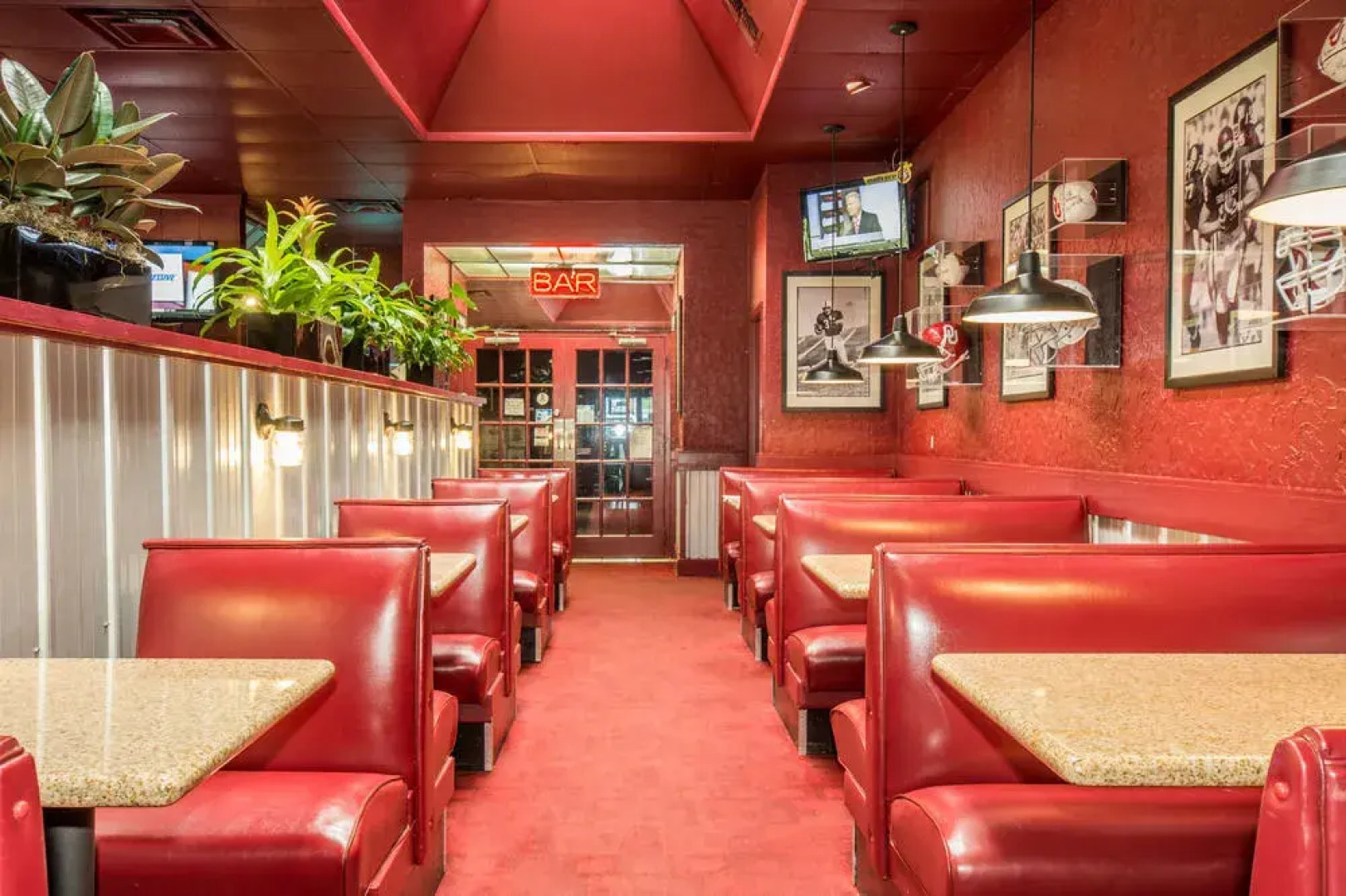 Sooner Legends Inn And Suites