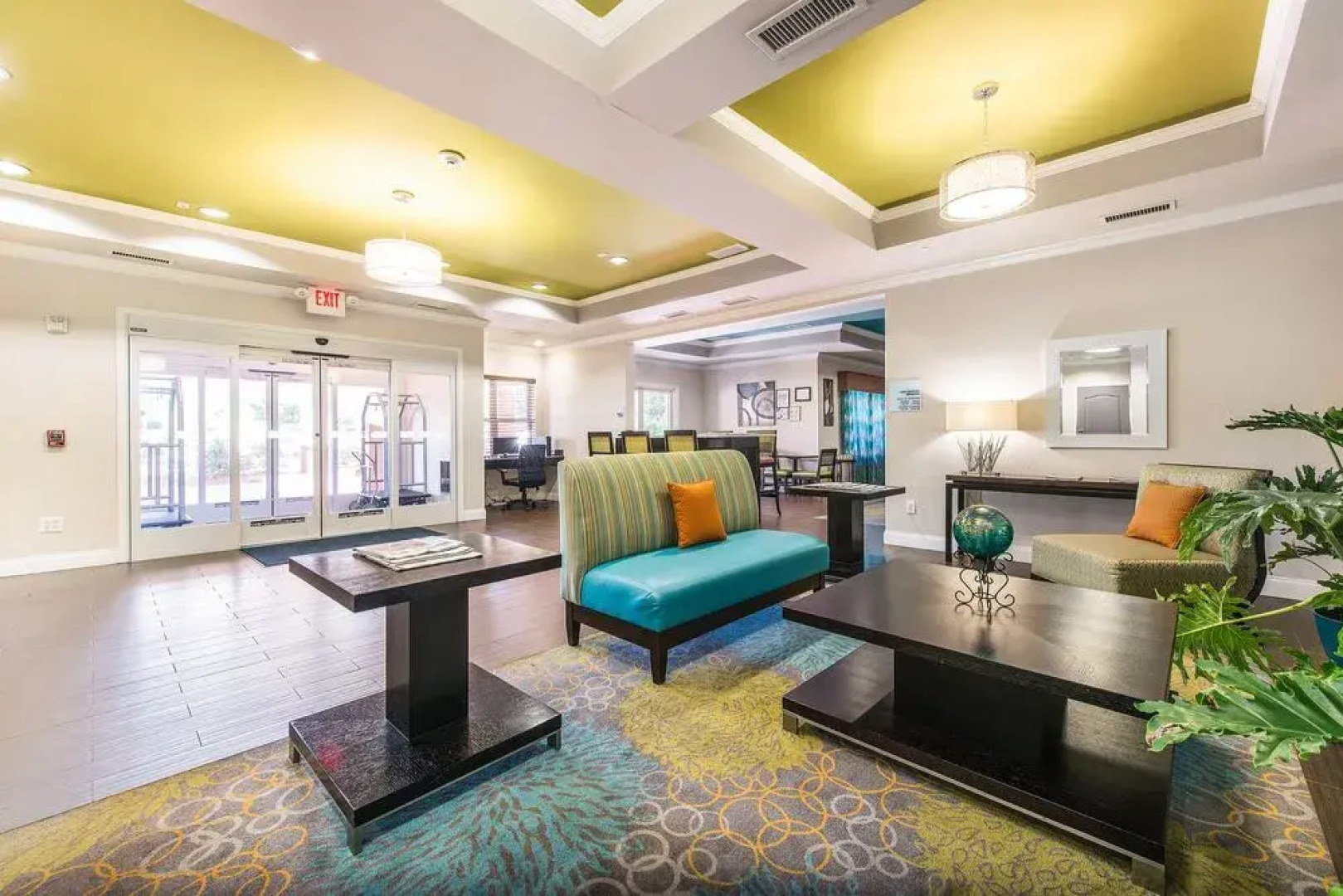 Holiday Inn Express & Suites LaGrange