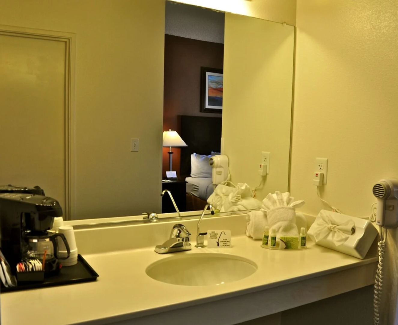 Landmark Inn Fort Irwin