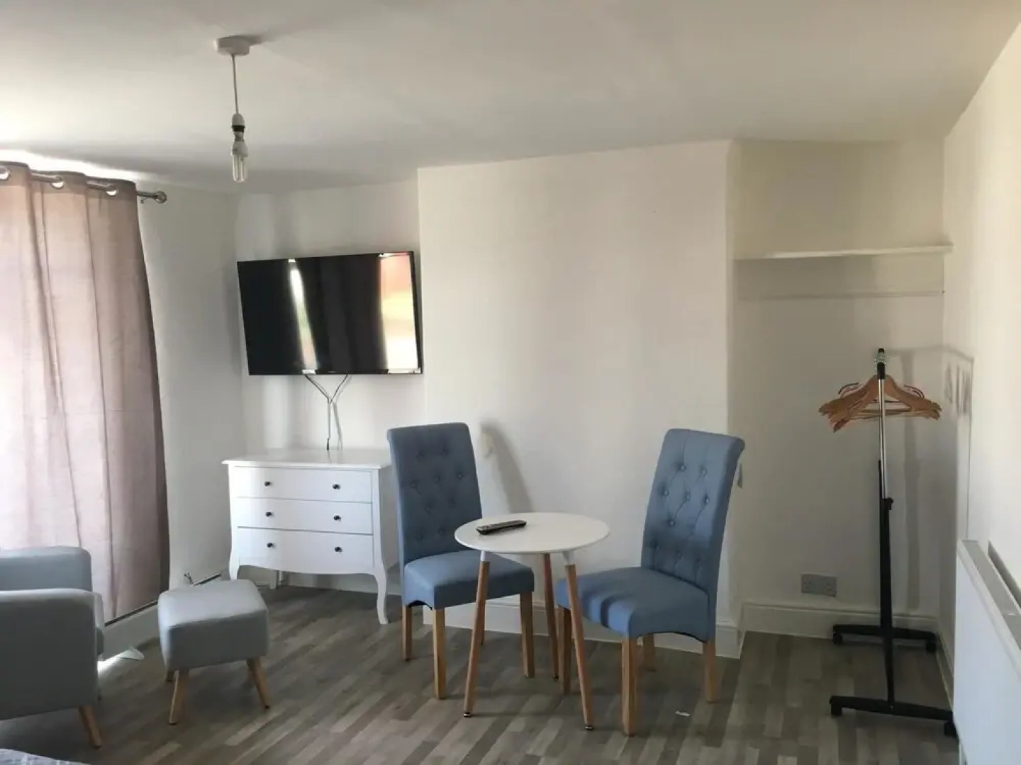 NEW Irisplace Liverpool @ New Strand